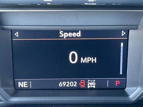 Used 2022 GMC Sierra 2500 AT4 image 12