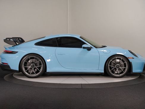 Used 2022 Porsche 911 GT3 image 9