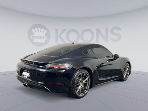Used 2017 Porsche 718 Cayman image 7