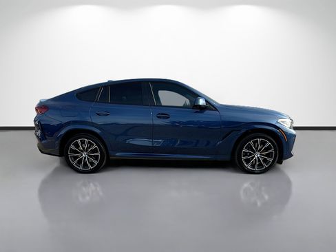 Used 2023 BMW X6 xDrive40i w/ M Sport Package image 6