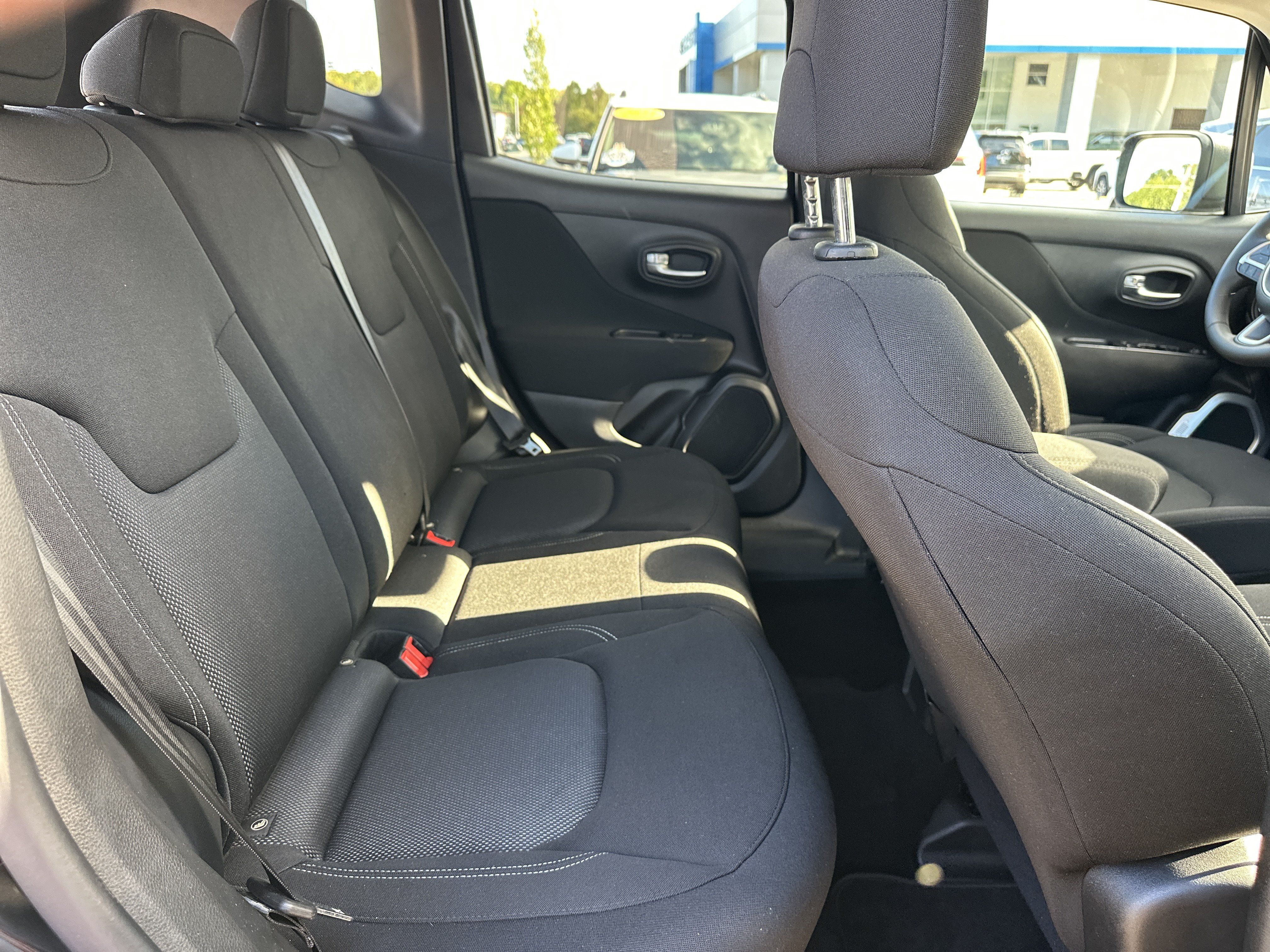 Used 2021 Jeep Renegade Sport AWD/4WD image 16