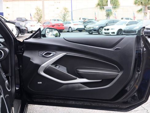 Used 2019 Chevrolet Camaro LT w/ Technology Package RWD image 14