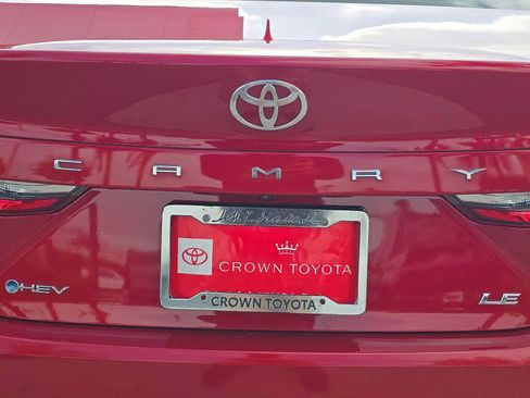 Used 2025 Toyota Camry LE FWD image 14