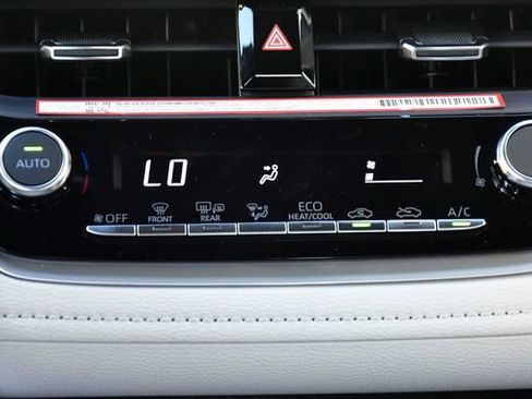 New 2026 Toyota Corolla SE image 16