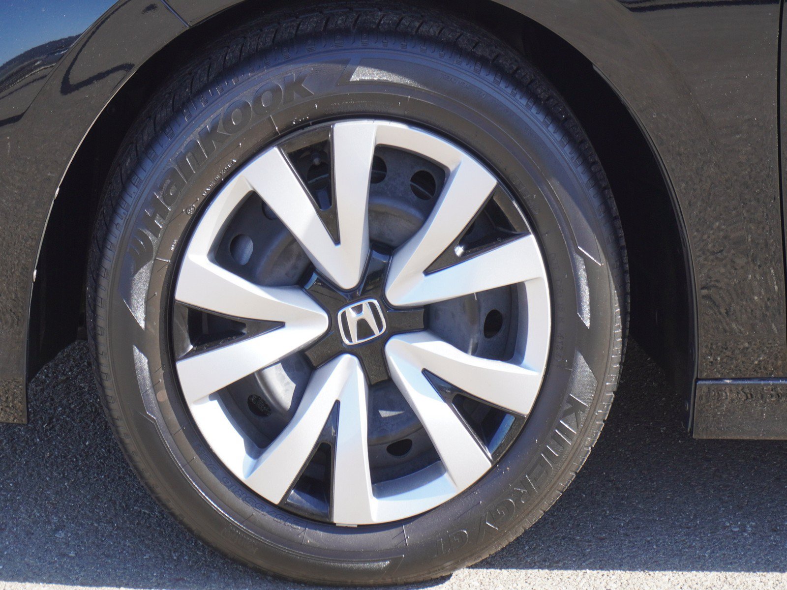 Used 2025 Honda Civic LX image 7