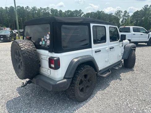 Used 2018 Jeep Wrangler Unlimited Sport S AWD/4WD image 4