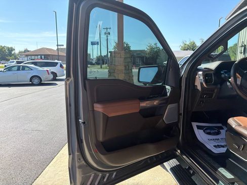 Used 2024 Ford F150 King Ranch AWD/4WD image 8