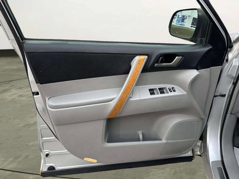 Used 2008 Toyota Highlander 4WD Hybrid image 10