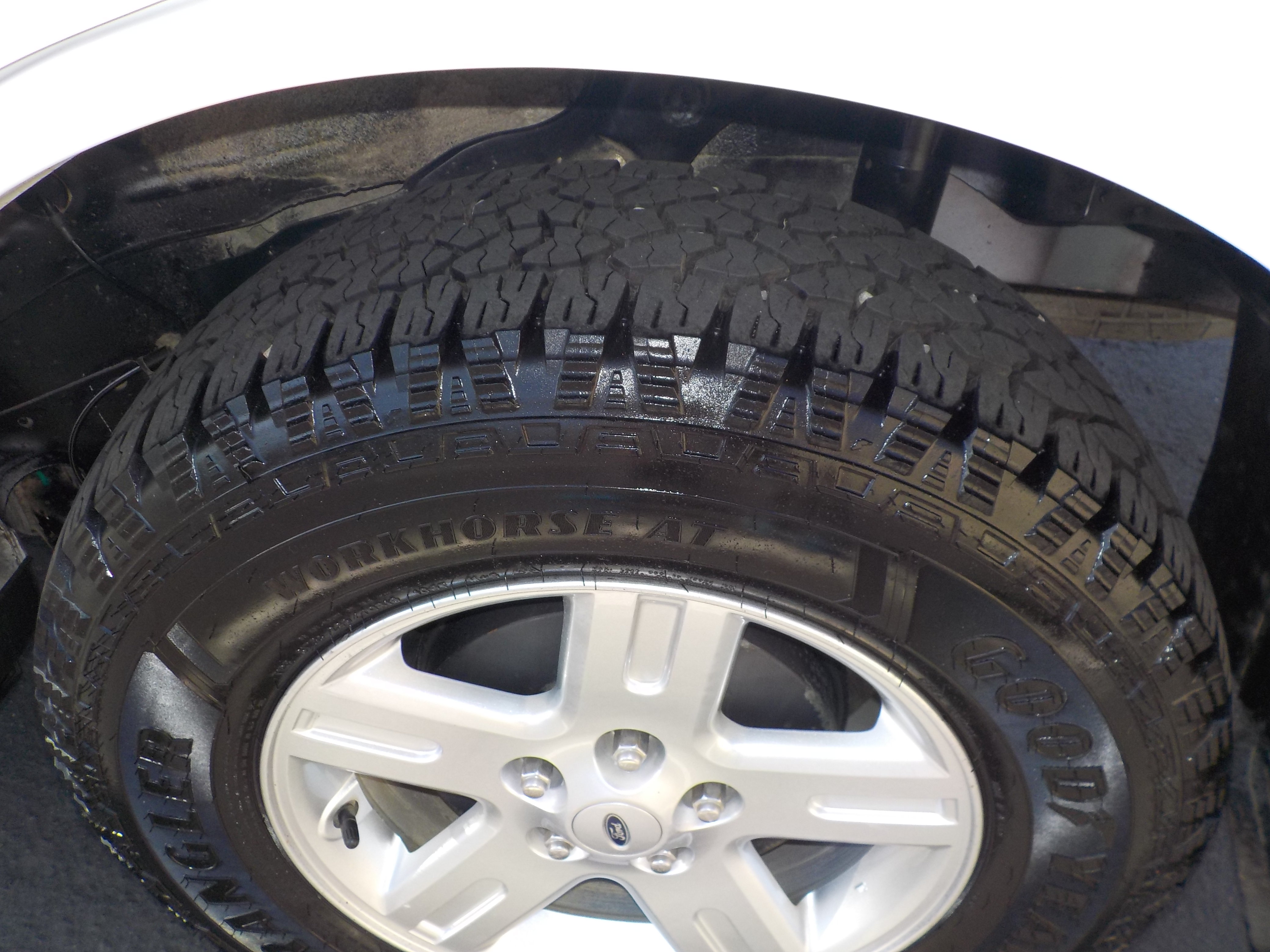 Used 2012 Ford Escape 4WD Hybrid image 11