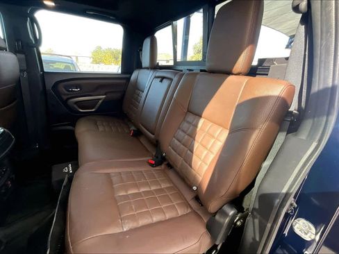 Used 2023 Nissan Titan Platinum Reserve w/ Moonroof Package image 18