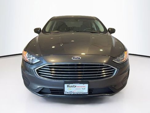 Used 2020 Ford Fusion SE image 2