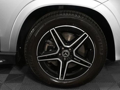 Certified 2026 Mercedes-Benz GLE 450 4MATIC image 37
