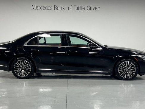 Used 2025 Mercedes-Benz S 580 4MATIC Sedan image 7