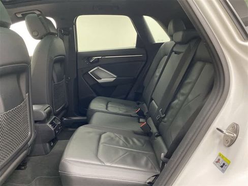 Used 2024 Audi Q3 2.0T Premium image 17