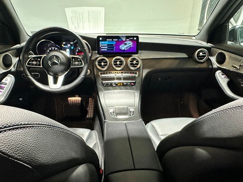 Certified 2022 Mercedes-Benz GLC 300 4MATIC image 9