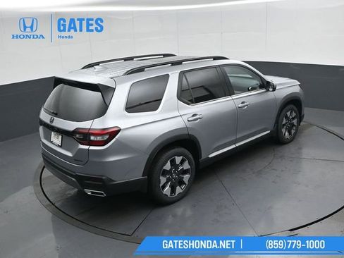 New 2026 Honda Pilot Touring image 49