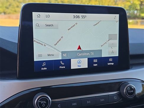 Used 2020 Ford Escape SE image 18