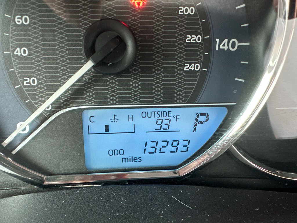 Used 2016 Toyota Corolla L FWD image 15