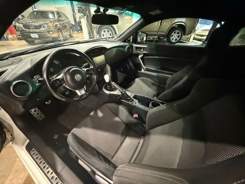 Used 2017 Toyota 86 860 Special Edition RWD image 14