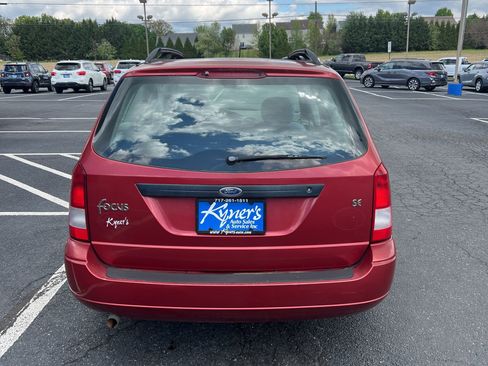 Used 2004 Ford Focus SE FWD image 3
