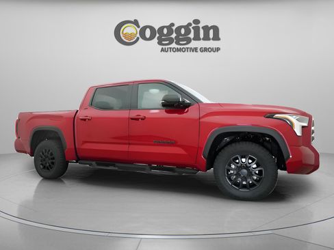New 2026 Toyota Tundra SR5 AWD/4WD image 29
