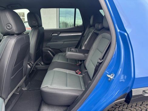 New 2026 GMC Terrain AT4 w/ Convenience Package III image 33