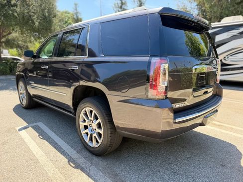Used 2016 GMC Yukon Denali w/ Open Road Package RWD image 8