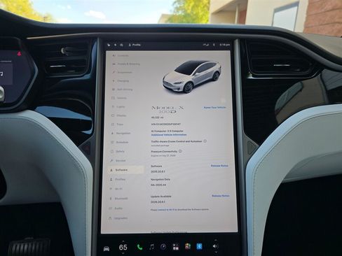 Used 2018 Tesla Model X 100D AWD/4WD image 17