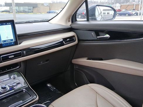 Used 2022 Lincoln Nautilus Reserve image 14