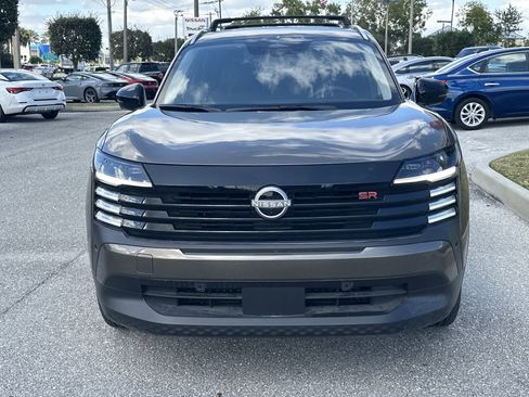 New 2026 Nissan Kicks SR FWD image 4