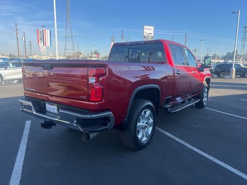 Used 2021 Chevrolet Silverado 2500 LTZ w/ LTZ Premium Package image 5