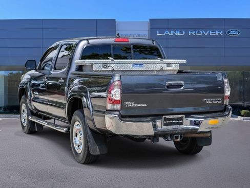 Used 2015 Toyota Tacoma PreRunner w/ SR5 Package RWD image 6