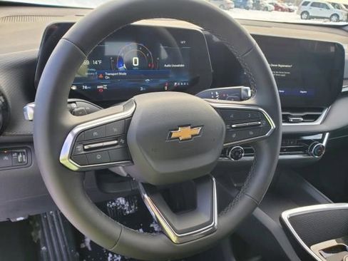 New 2026 Chevrolet Equinox LT image 16