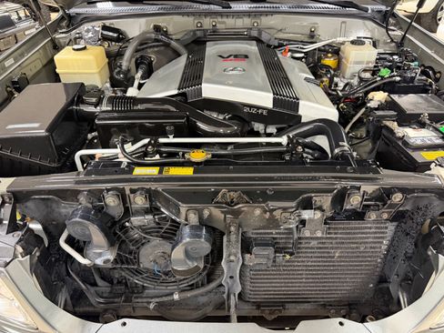 Used 1999 Lexus LX 470 4WD image 29