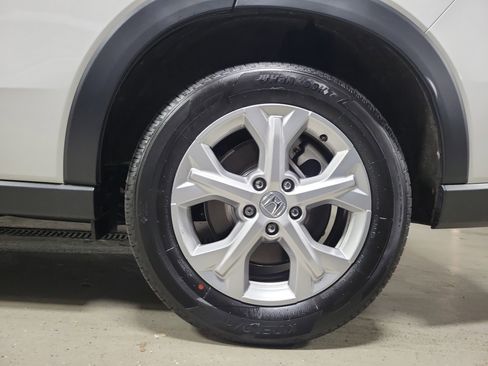 Certified 2025 Honda HR-V LX image 5