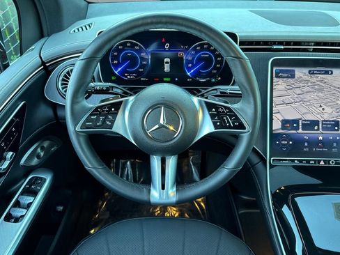 Certified 2023 Mercedes-Benz EQE 500 4MATIC SUV image 29