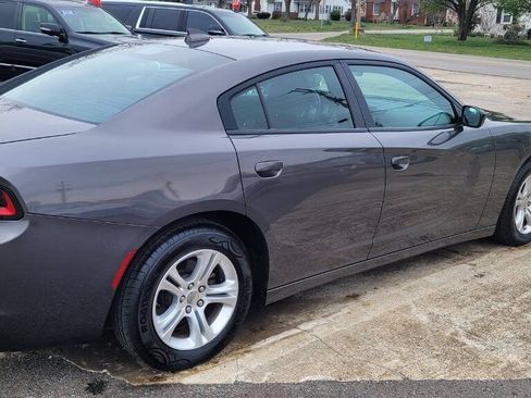 Used 2023 Dodge Charger SXT RWD image 7