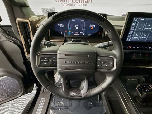 Used 2024 GMC Hummer EV 3X AWD/4WD image 13