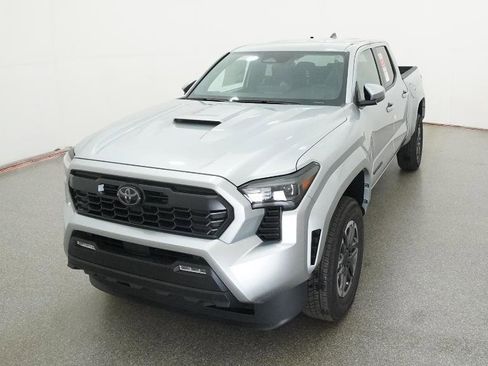 New 2025 Toyota Tacoma TRD Sport image 3