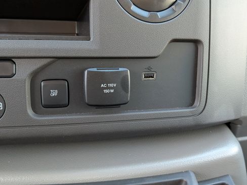 New 2026 Ford E-450 and Econoline 450 Super Duty w/ Power Equipment Group image 16