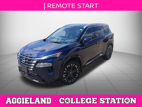 Used 2024 Nissan Rogue Platinum w/ Platinum Premium Package image 6