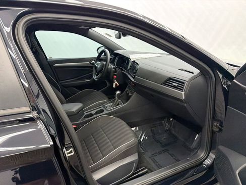 Used 2024 Volkswagen Jetta Sport FWD image 13