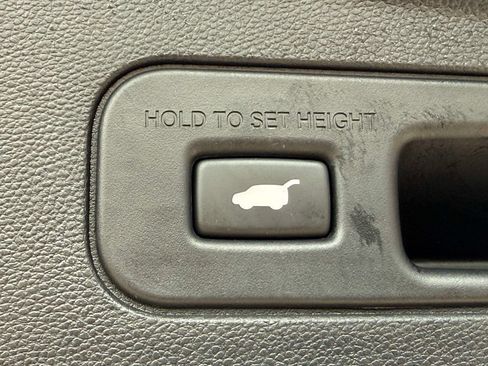 Certified 2025 Acura MDX A-Spec AWD/4WD image 9