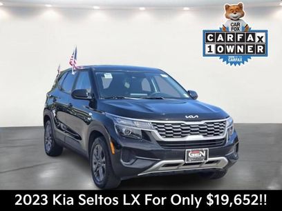Used 2023 Kia Seltos LX