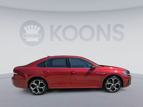 Used 2022 Volkswagen Passat 2.0T R-Line FWD image 12