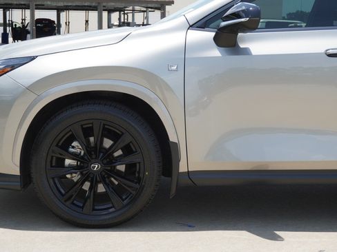 Certified 2024 Lexus NX 350 F Sport AWD/4WD image 10