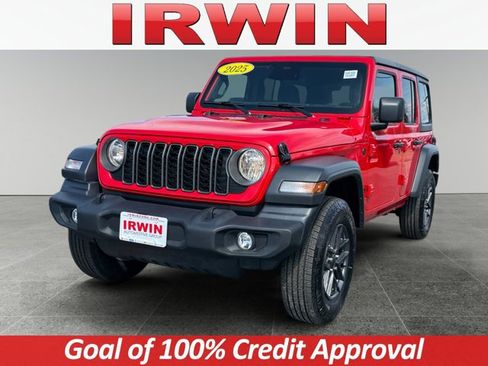 Used 2025 Jeep Wrangler Unlimited Sport AWD/4WD image 1