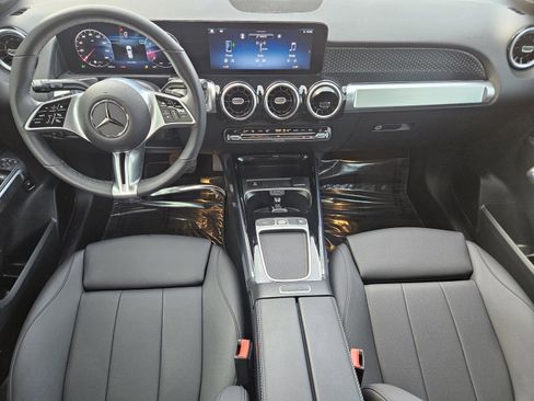 Used 2026 Mercedes-Benz GLB 250 image 19