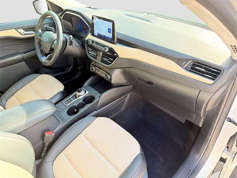 Used 2021 Ford Escape Titanium w/ Titanium Elite Package image 15