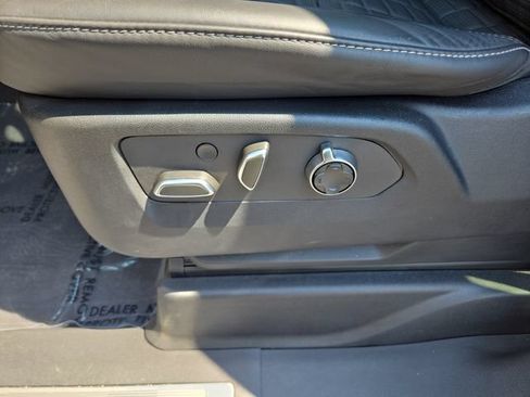 Used 2023 Cadillac Escalade Sport Platinum w/ LPO, ONYX Package AWD/4WD image 20